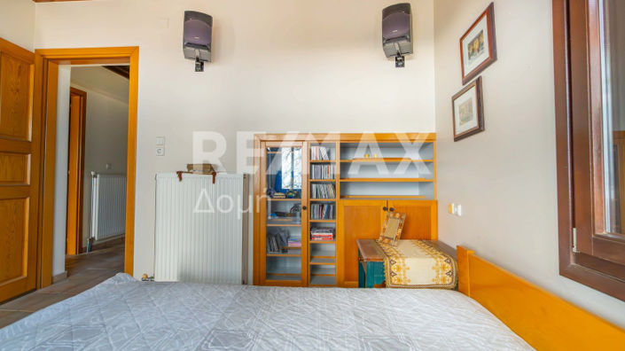 Image No.29-4 Bed Property for sale