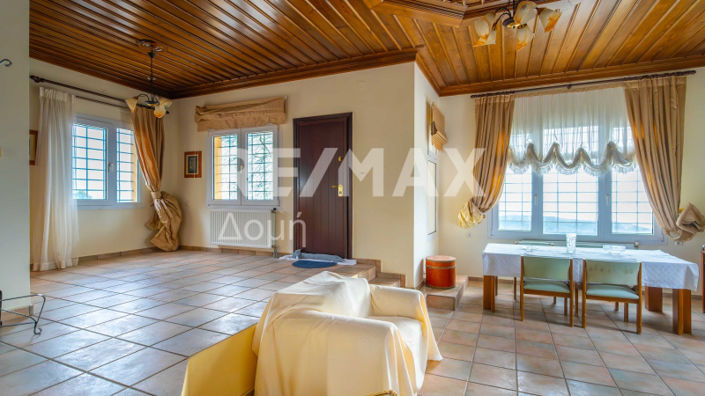 Image No.36-4 Bed Property for sale