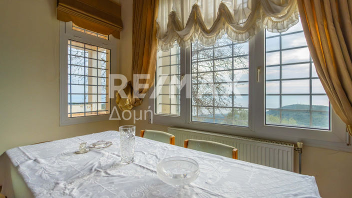 Image No.46-4 Bed Property for sale