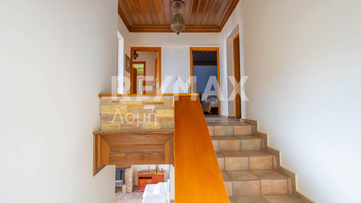 Image No.47-4 Bed Property for sale