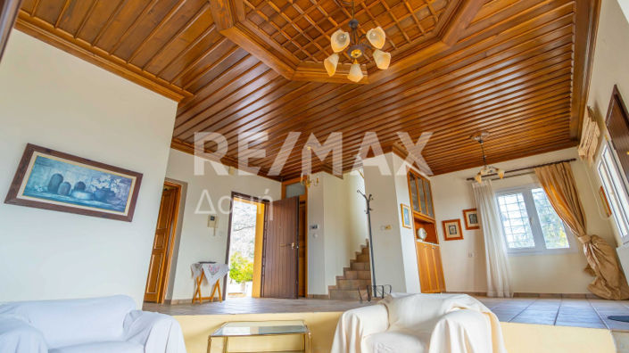 Image No.48-4 Bed Property for sale