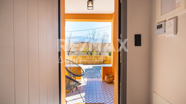 Image No.15-2 Bed House for sale