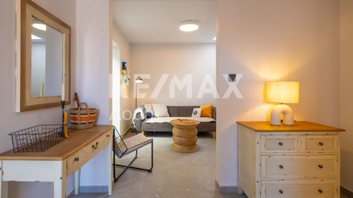 Image No.18-2 Bed House for sale