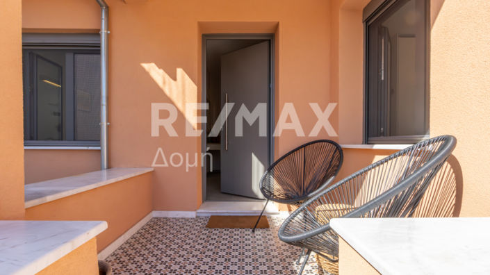 Image No.3-2 Bed House for sale