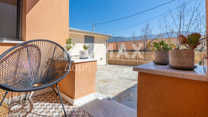 Image No.4-2 Bed House for sale