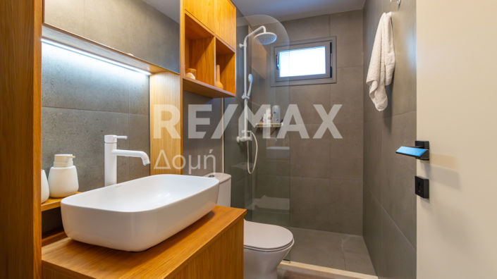 Image No.54-2 Bed House for sale