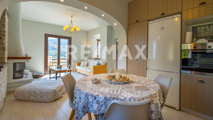 Image No.16-4 Bed Property for sale