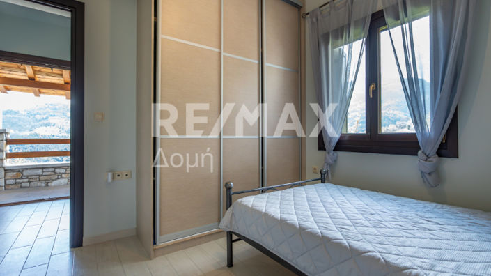 Image No.36-4 Bed Property for sale