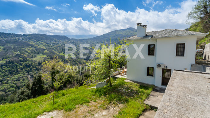 Image No.4-4 Bed Property for sale