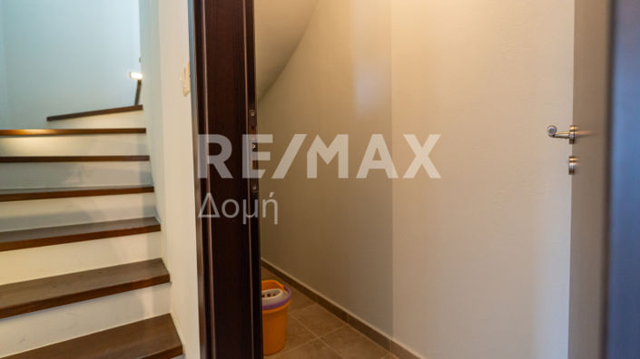 Image No.51-4 Bed Property for sale