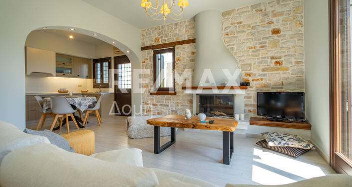 Image No.7-Propriété de 4 chambres à vendre à Magnésie