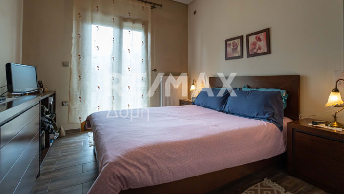 Image No.16-5 Bed Property for sale