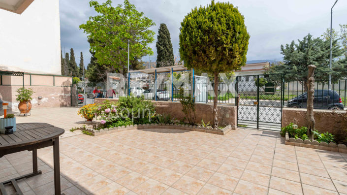 Image No.25-5 Bed Property for sale