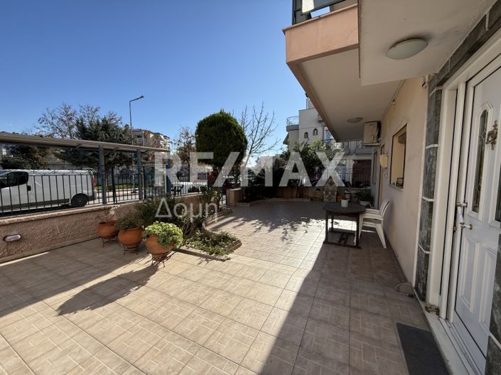 Image No.28-5 Bed Property for sale