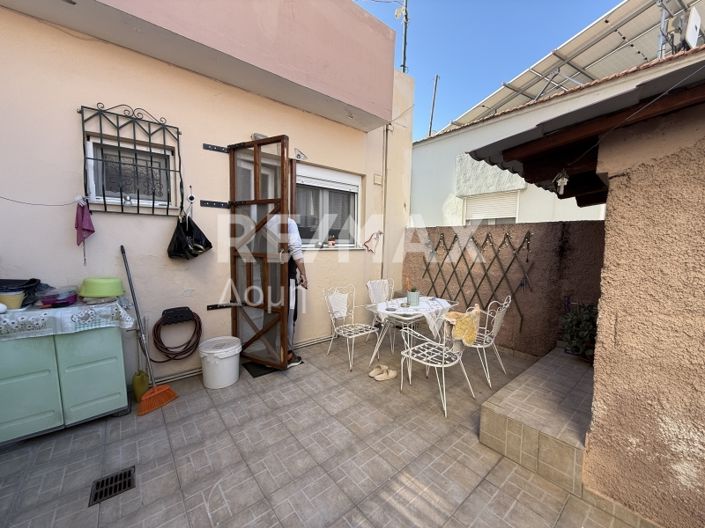 Image No.32-5 Bed Property for sale