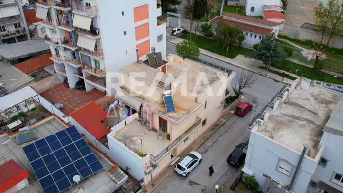 Image No.36-5 Bed Property for sale