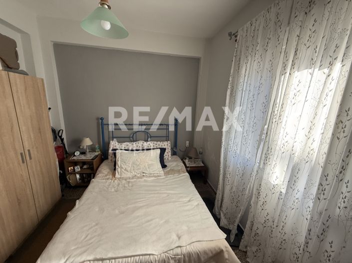 Image No.38-5 Bed Property for sale