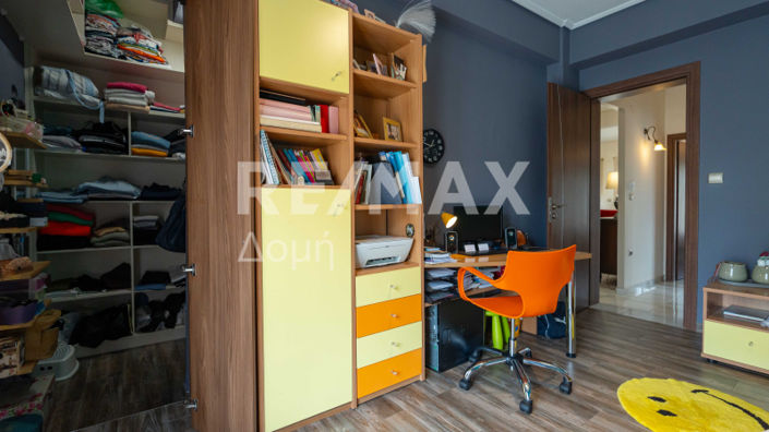 Image No.53-5 Bed Property for sale