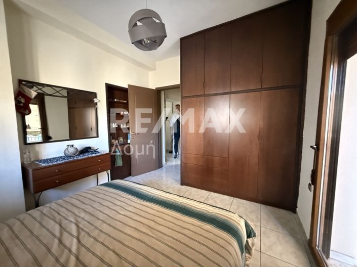 Image No.54-5 Bed Property for sale