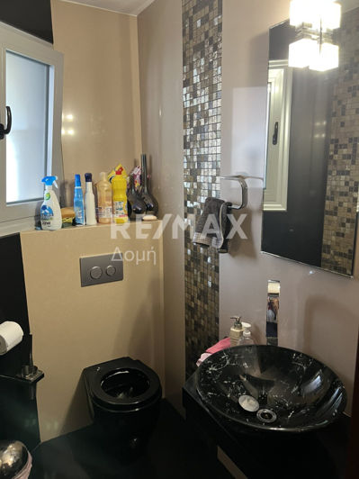 Image No.9-5 Bed Maisonette for sale