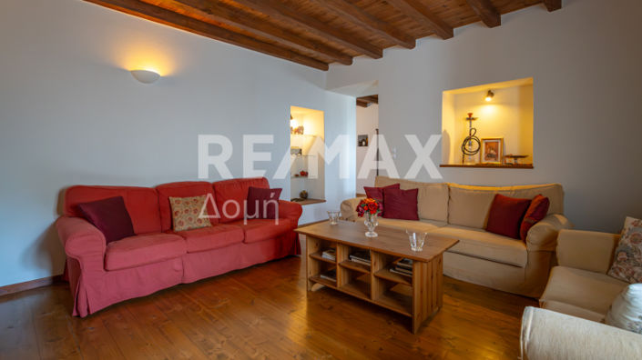 Image No.17-4 Bed House for sale