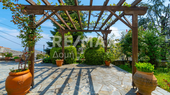 Image No.26-4 Bed House for sale