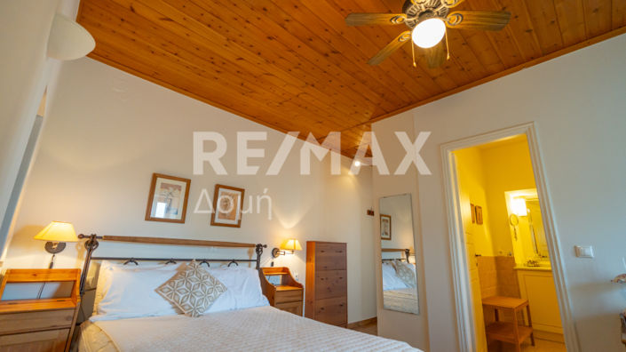 Image No.34-4 Bed House for sale