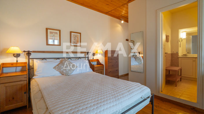 Image No.35-4 Bed House for sale