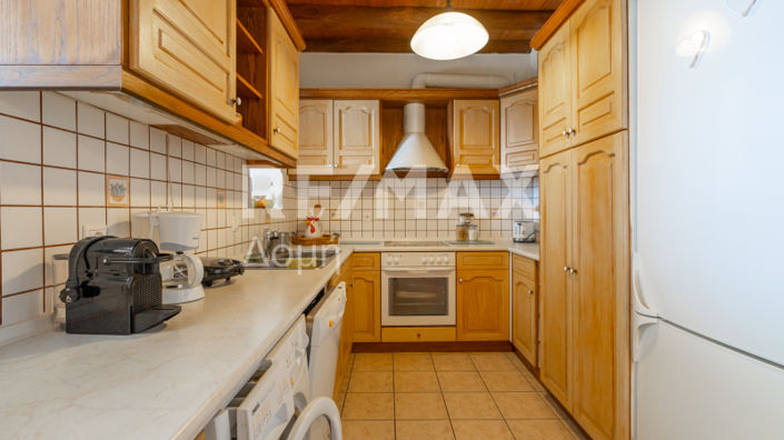 Image No.4-4 Bed House for sale