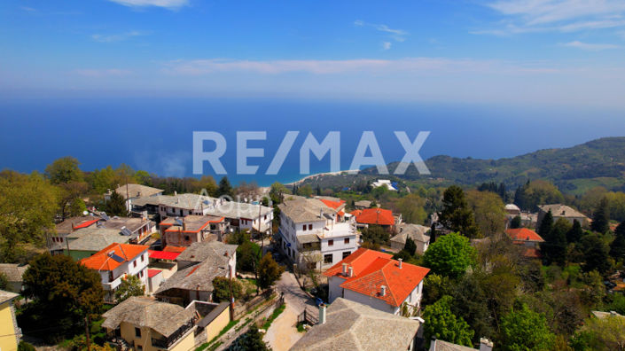 Image No.41-4 Bed House for sale