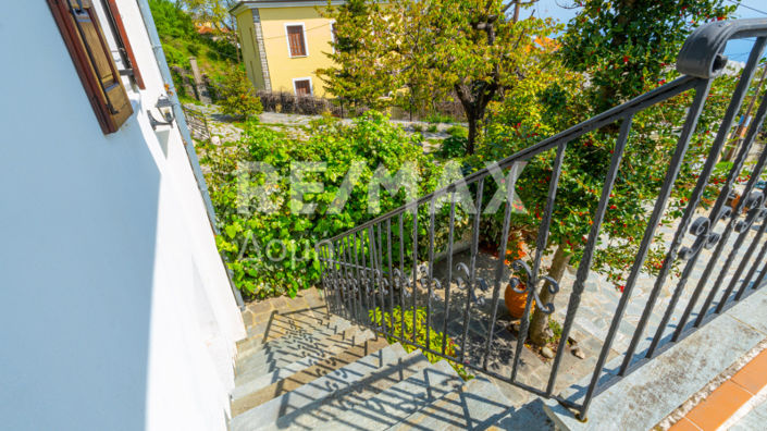 Image No.48-4 Bed House for sale