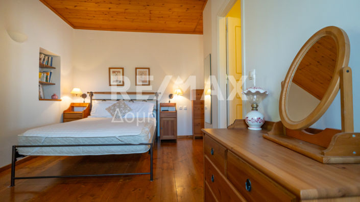 Image No.50-4 Bed House for sale