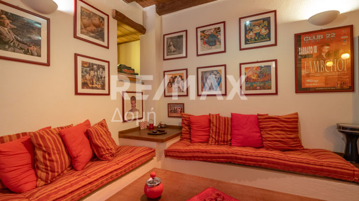 Image No.8-4 Bed House for sale