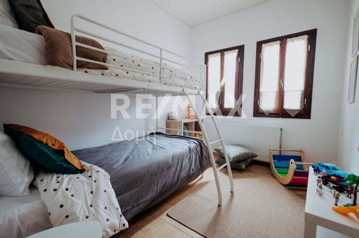 Image No.23-3 Bed Property for sale