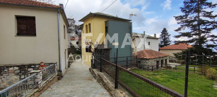 Image No.45-3 Bed Property for sale