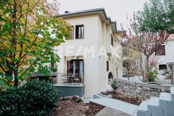 Image No.2-Propriété de 3 chambres à vendre à Center