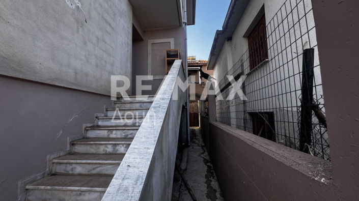 Image No.26-3 Bed House for sale