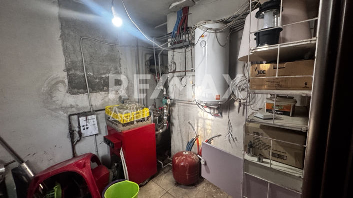 Image No.31-3 Bed House for sale