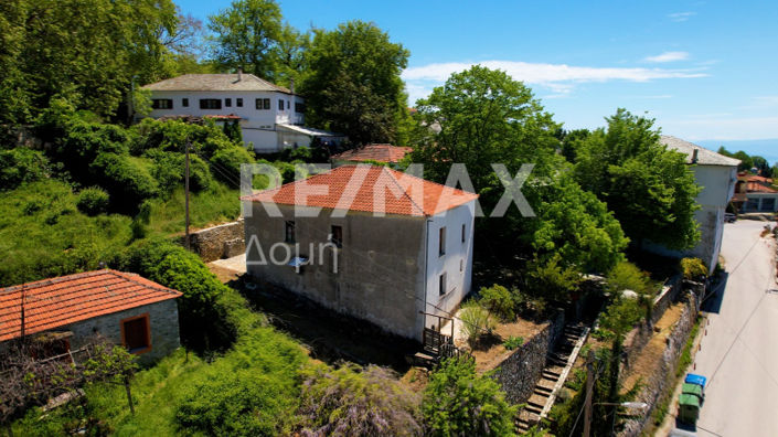 Image No.29-6 Bed Property for sale