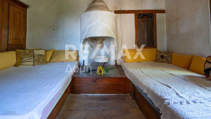 Image No.31-6 Bed Property for sale