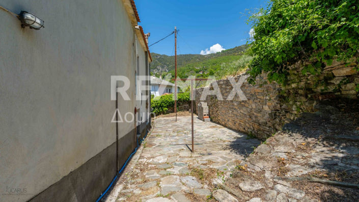 Image No.49-6 Bed Property for sale