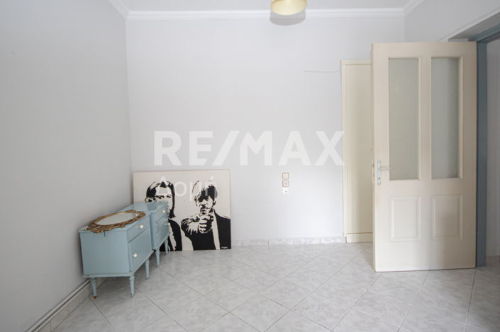 Image No.19-2 Bed Apartment for sale