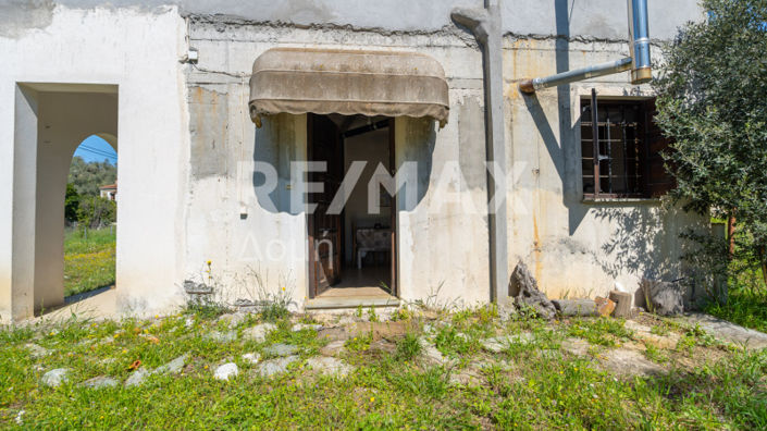 Image No.12-4 Bed Maisonette for sale