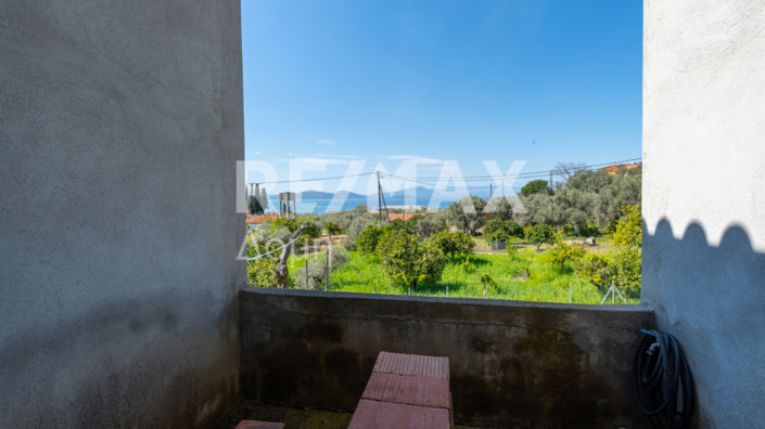 Image No.21-4 Bed Maisonette for sale