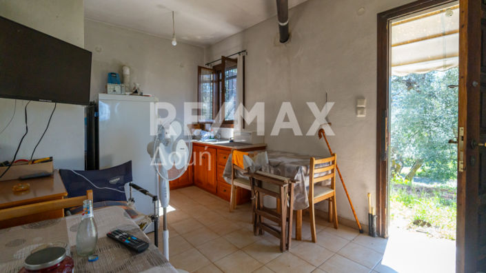 Image No.6-4 Bed Maisonette for sale