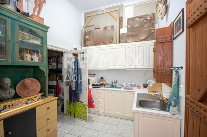 Image No.14-2 Bed Maisonette for sale