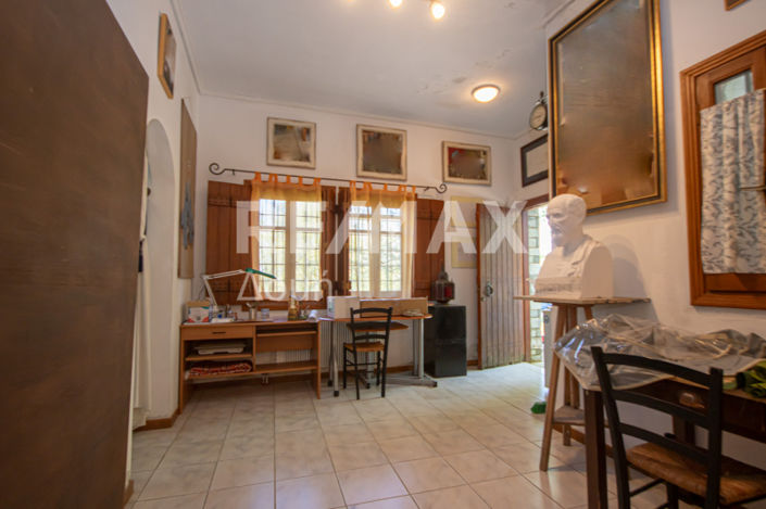 Image No.19-2 Bed Maisonette for sale