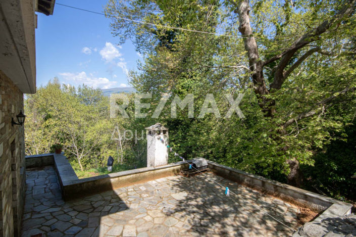 Image No.27-2 Bed Maisonette for sale