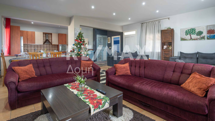 Image No.11-3 Bed Maisonette for sale