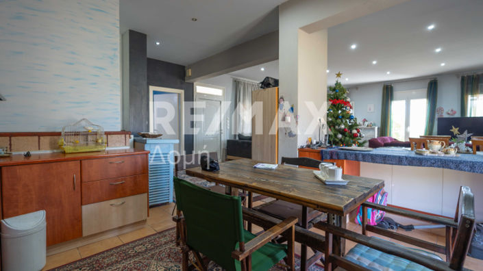 Image No.14-3 Bed Maisonette for sale